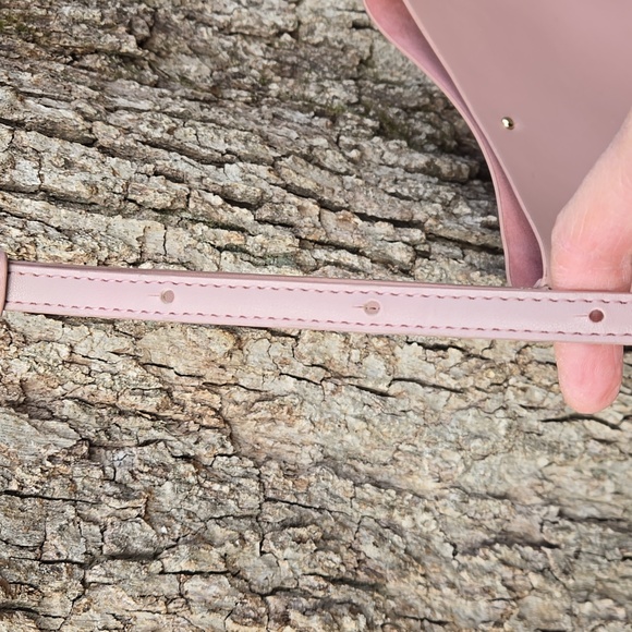 SAMARA Peony Pink Vegan Leather Crossbody Bag. Like New! - Picture 6 of 9